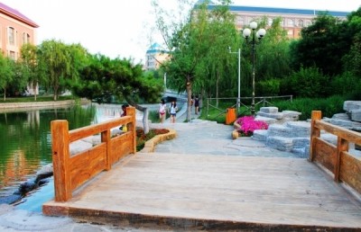 渤海大学