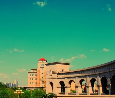 渤海大学